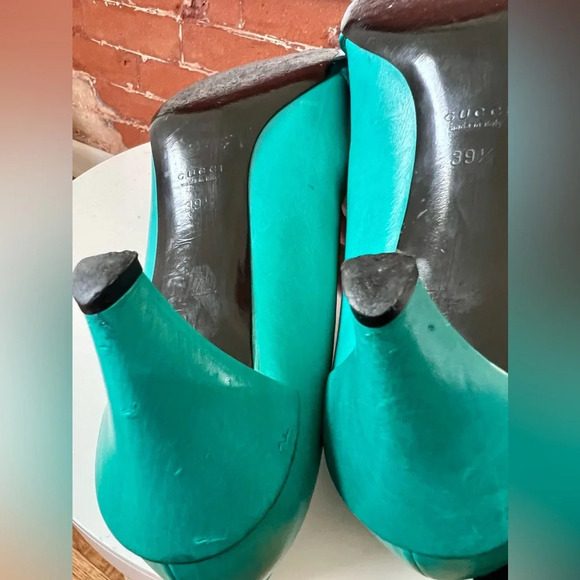 Gucci Tom Ford Hysteria Kitten Heel Pumps Turquoise Green Crest Aqua - Picture 15 of 15